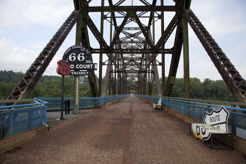 Chain of Rocks Bridge – St. Louis, MO