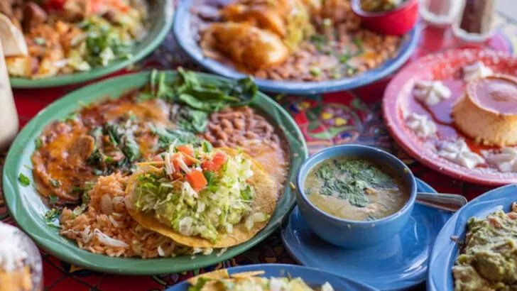 14 restaurants that define Arizona’s food scene (from Sonoran dogs to fry bread tacos)