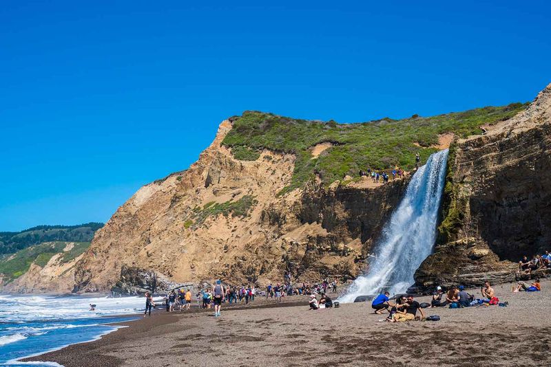 Hike to Alamere Falls