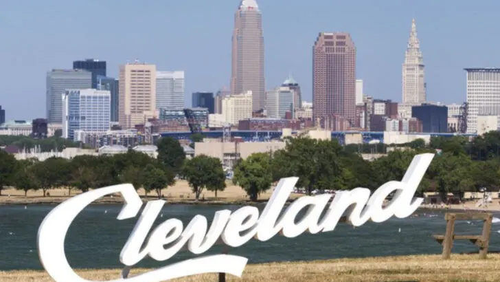 16 Rust Belt Towns That Quietly Became Stunning Weekend Escapes