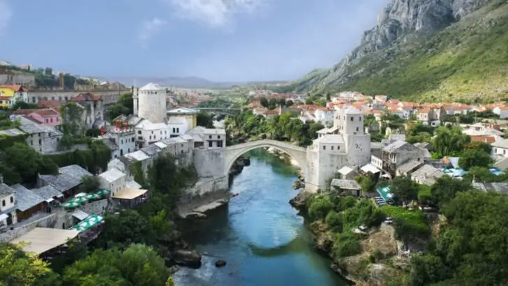 25 underrated historic towns across the world you’ll want to see