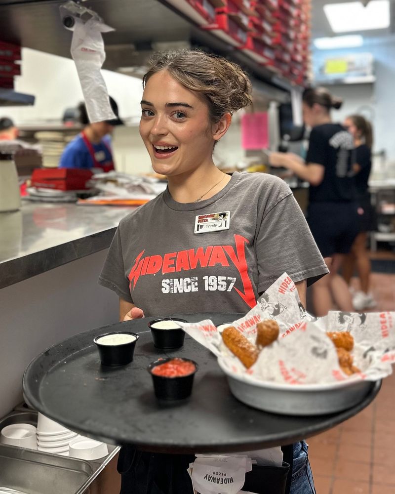 Hideaway Pizza & Burger