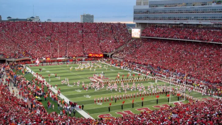 8 Family-Friendly Ways to Enjoy Lincoln, Nebraska During Husker Football Weekends