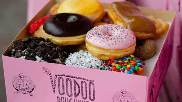 9 Oregon Donut Shops That Keep The Lines Out The Door