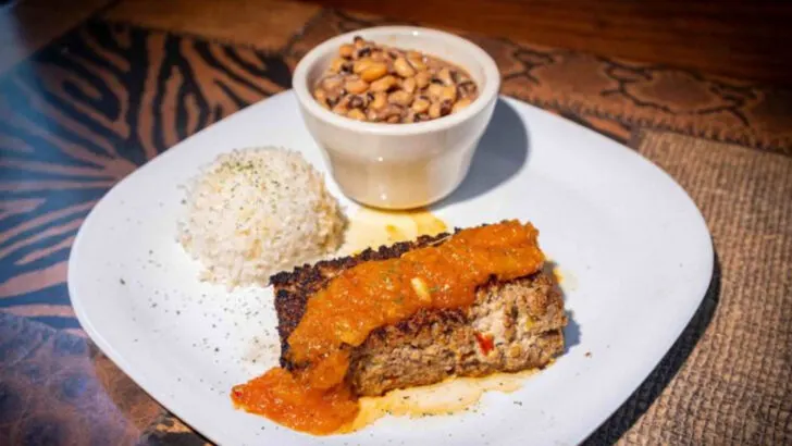 9 Savannah Soul Food Kitchens Where Comfort Comes First