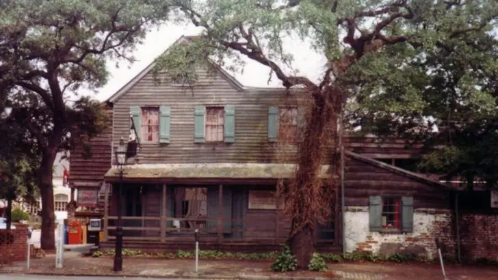 A Spooky Weekend in Savannah, GA