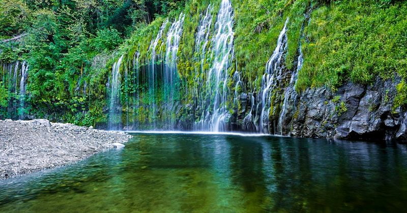 Mossbrae Falls