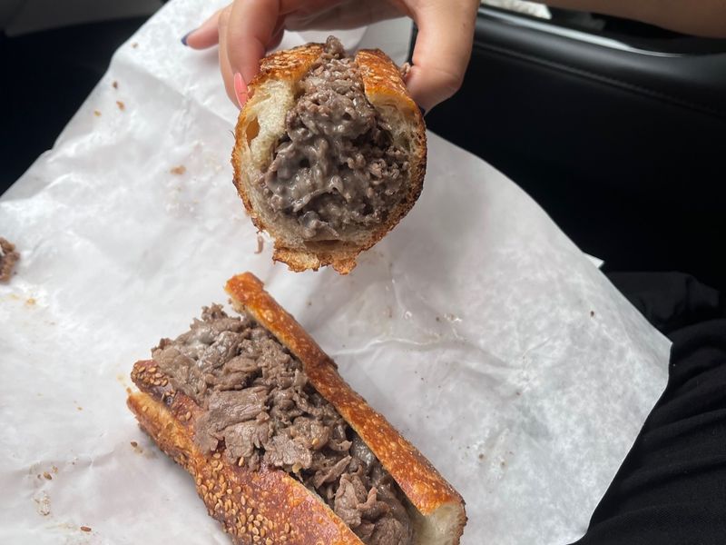 Angelo’s Pizzeria (Philadelphia, Pennsylvania)