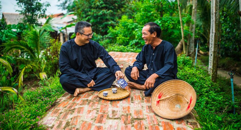 Cultural Etiquette in Vietnam