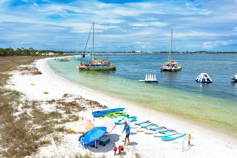 Picnic with a view of the Intracoastal