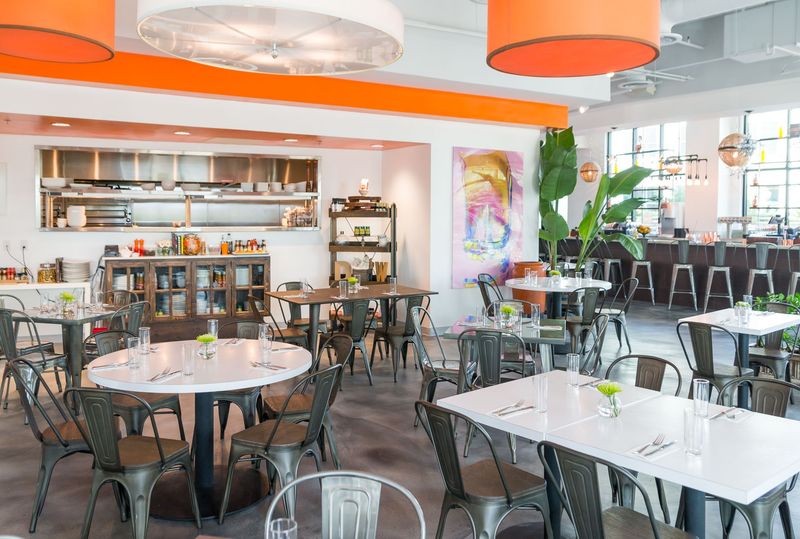 DW Bistro