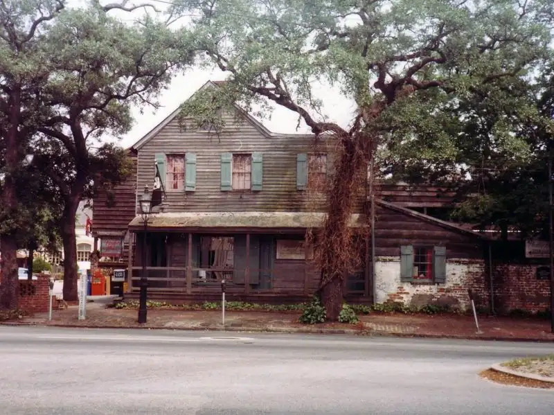 The Pirate's House