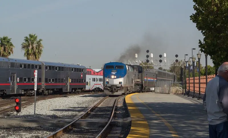 Coast Starlight (Seattle to Los Angeles)