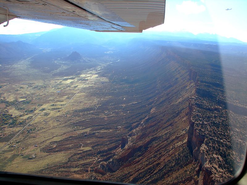 Aerial sightseeing flights over Moab