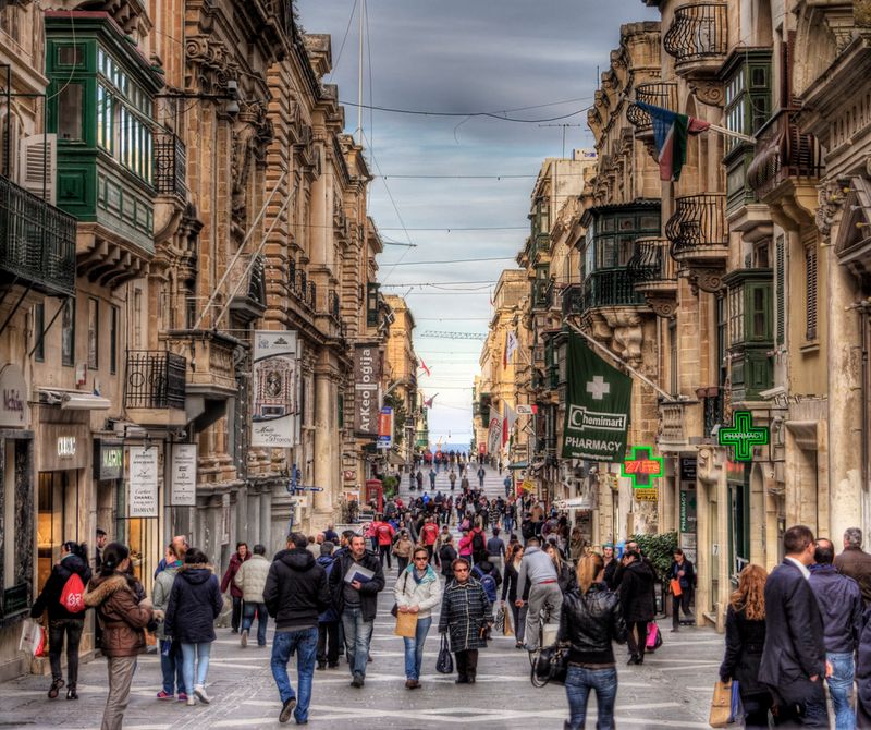 Pedestrian-Friendly Streets