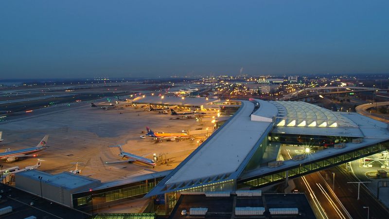 Philadelphia International (PHL) – Philadelphia, PA