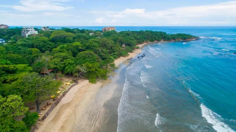 Tamarindo Beach
