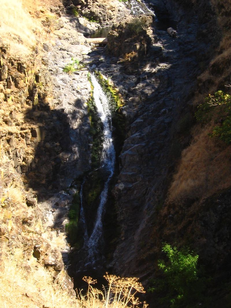 Mosier Falls – Oregon
