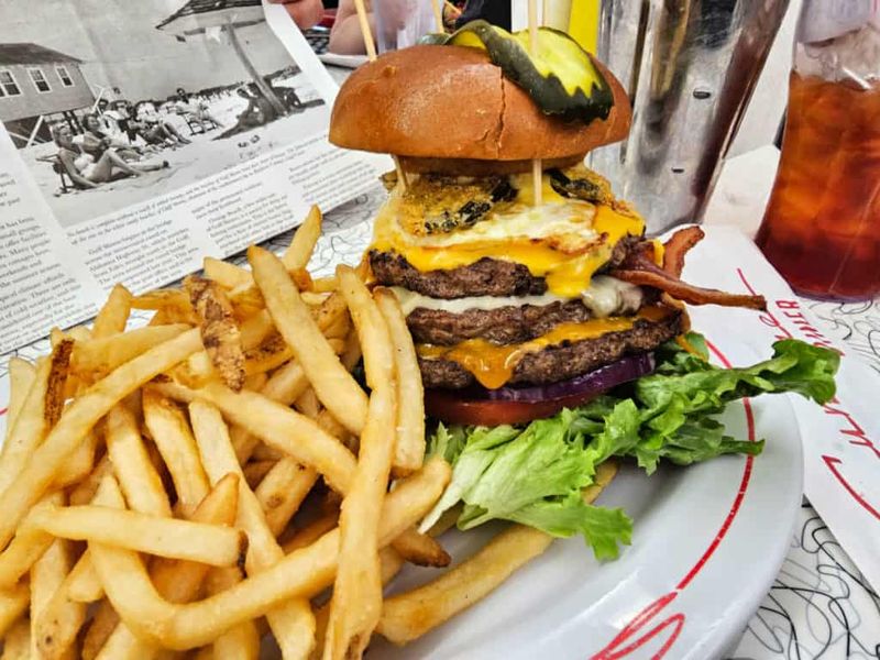 Sunliner Diner