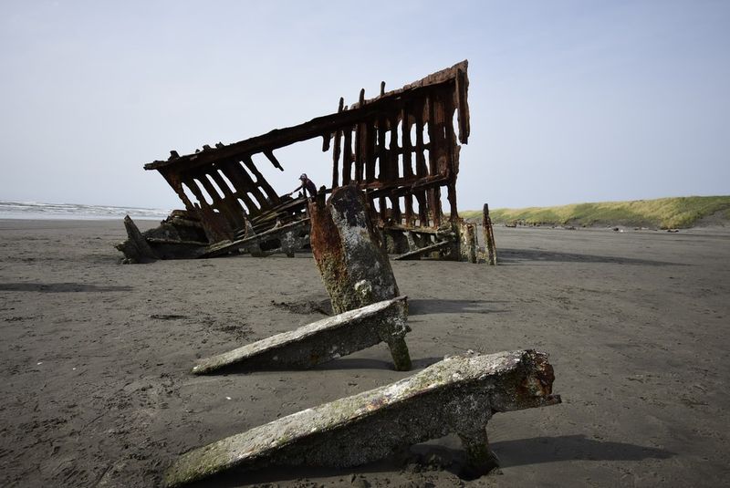 Explore the Peter Iredale Shipwreck