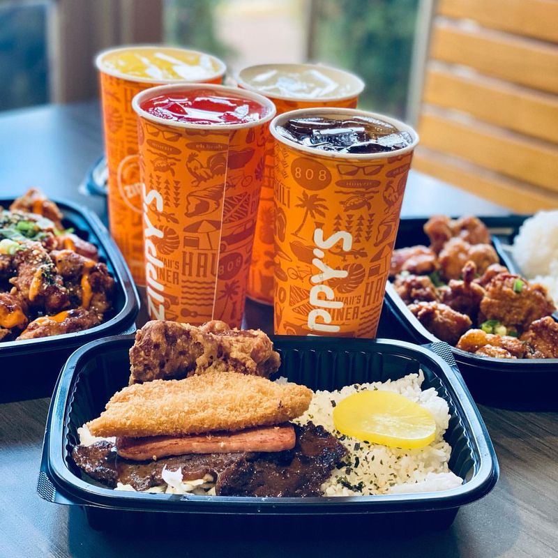 Hawaii: Zippy's