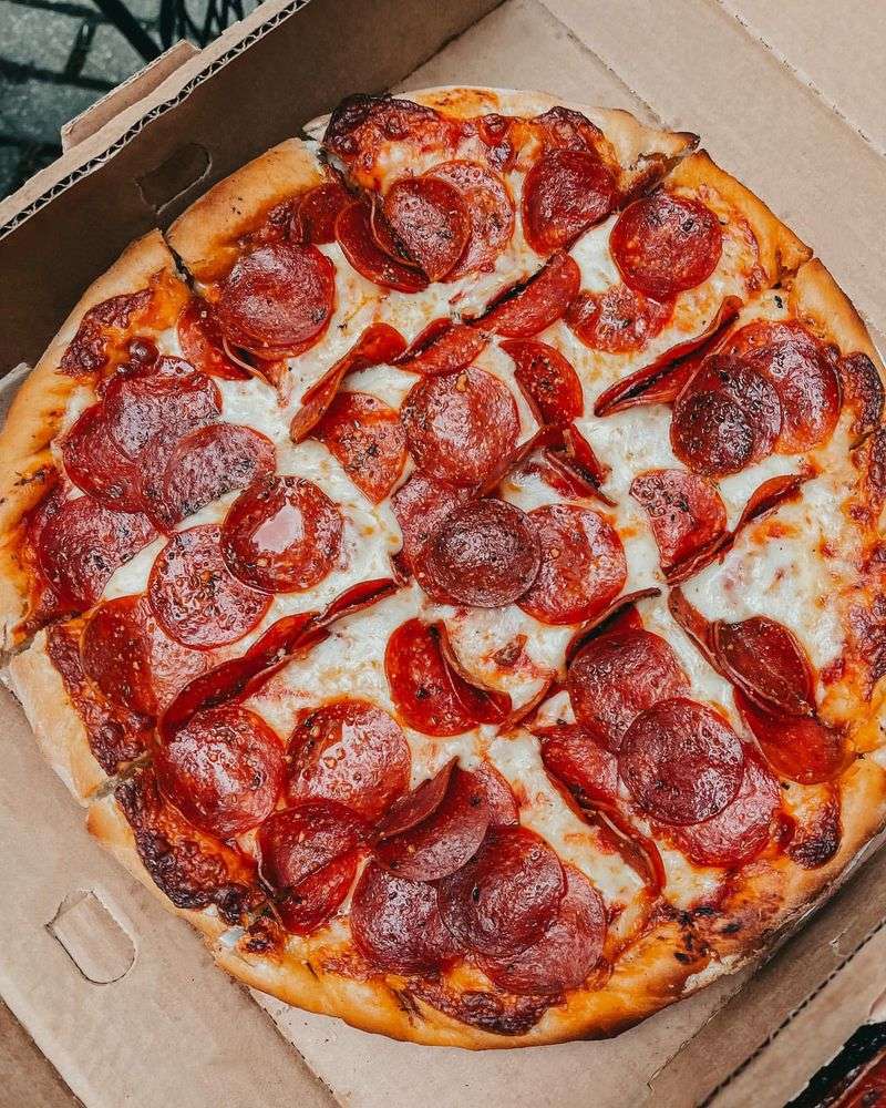 Pequod’s Pizza