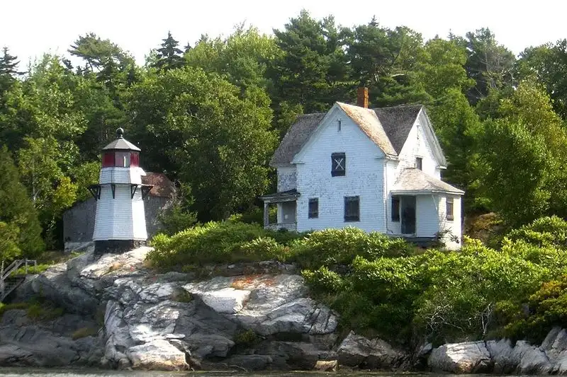 Perkins Island Light