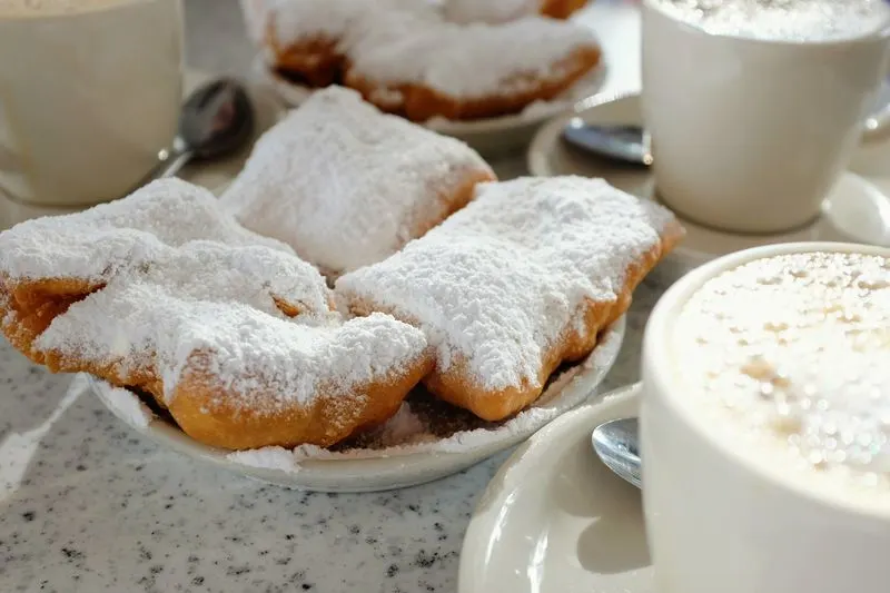 Beignets at Café du Monde