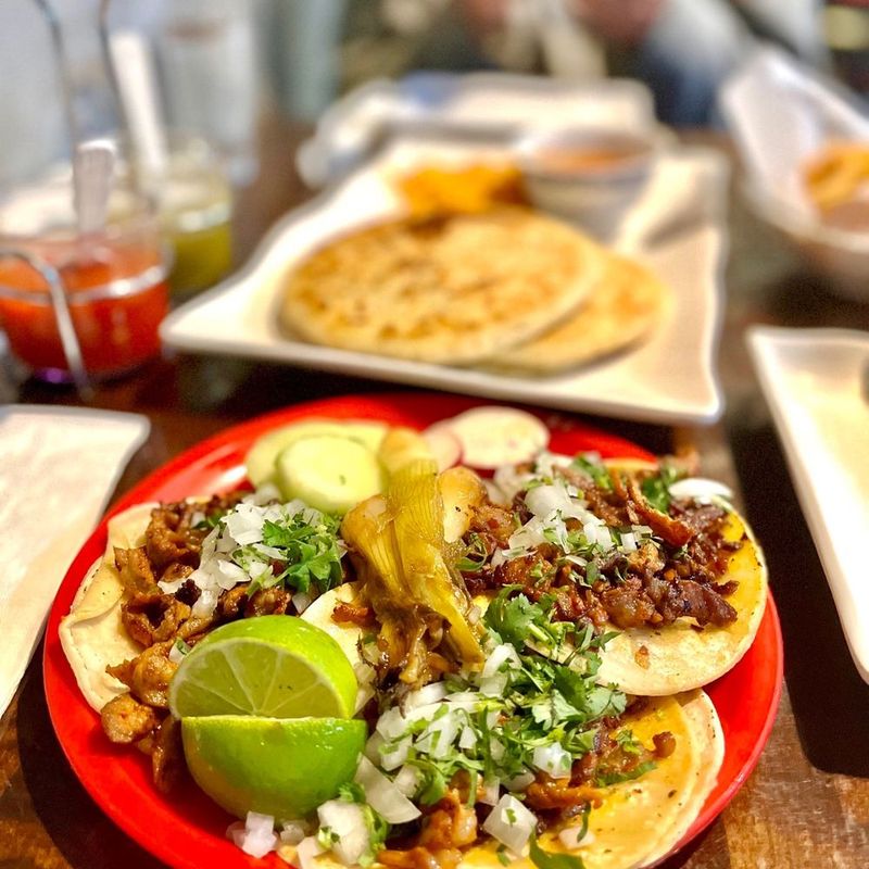 Los Molcajetes – Camden, New Jersey