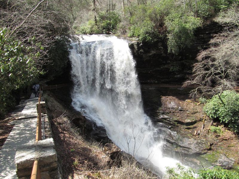 Dry Falls – North Carolina