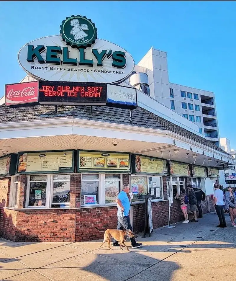 Massachusetts: Kelly's Roast Beef