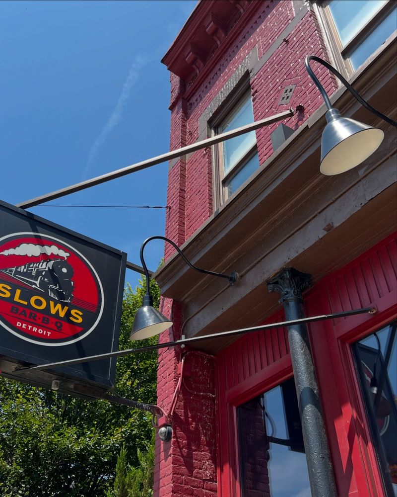 Michigan – Slows Bar BQ