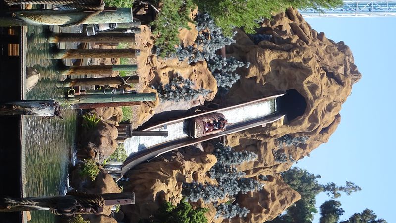 Timber Mountain Log Ride