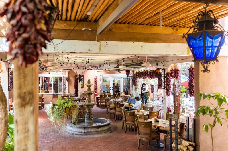 El Pinto Restaurant