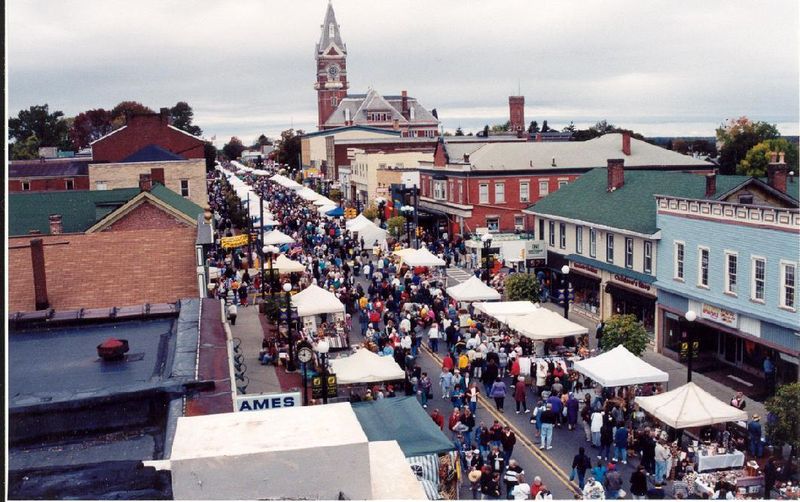 Clarion Autumn Leaf Festival