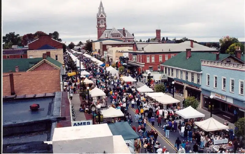 Clarion Autumn Leaf Festival