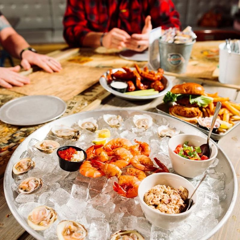 Shuckin’ Shack Oyster Bar – Surf City, NC