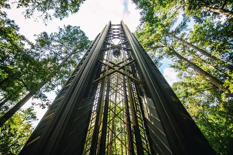 Anthony Chapel: Architecture Meets Nature