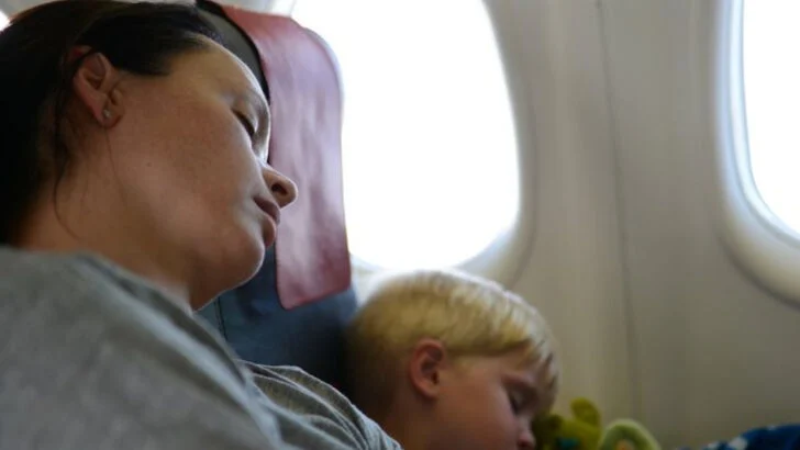 Sleep doesn’t come easy on planes, these 16 tips make it more doable