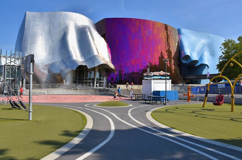 Museum of Pop Culture (MoPOP)
