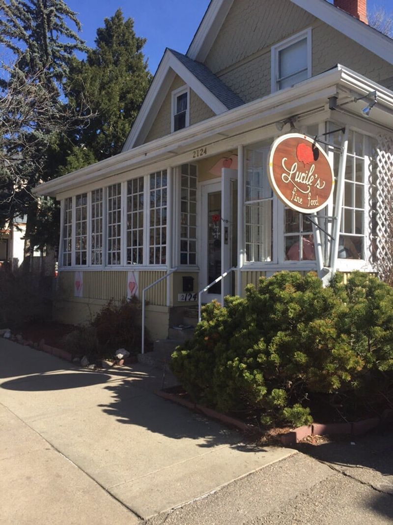 Lucile's Creole Cafe