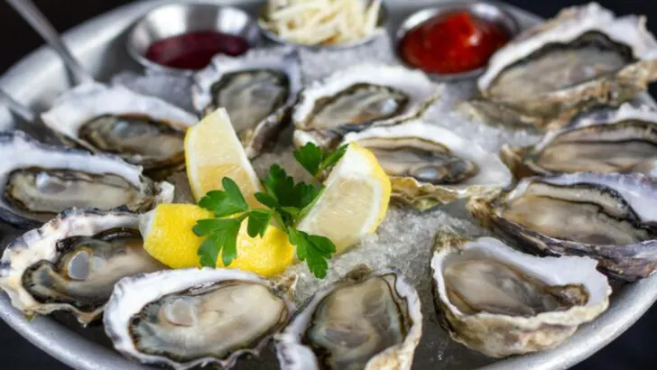 The 7 Most Underrated Oyster Bars in Washington State