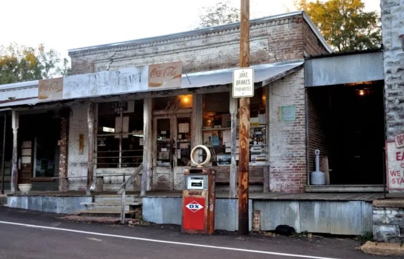 Taylor Grocery