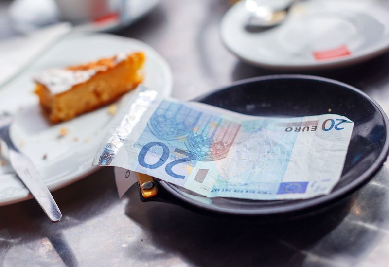 Tipping Confusion