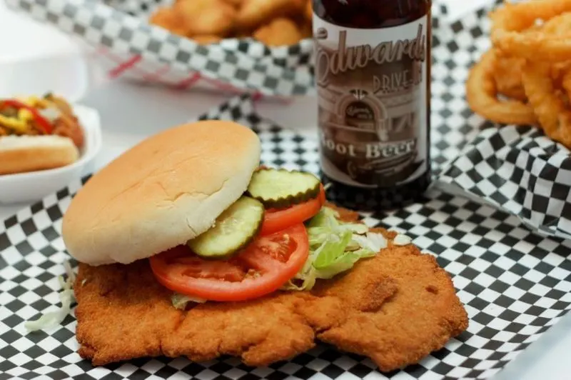 Edwards Drive-In (Indianapolis, IN)