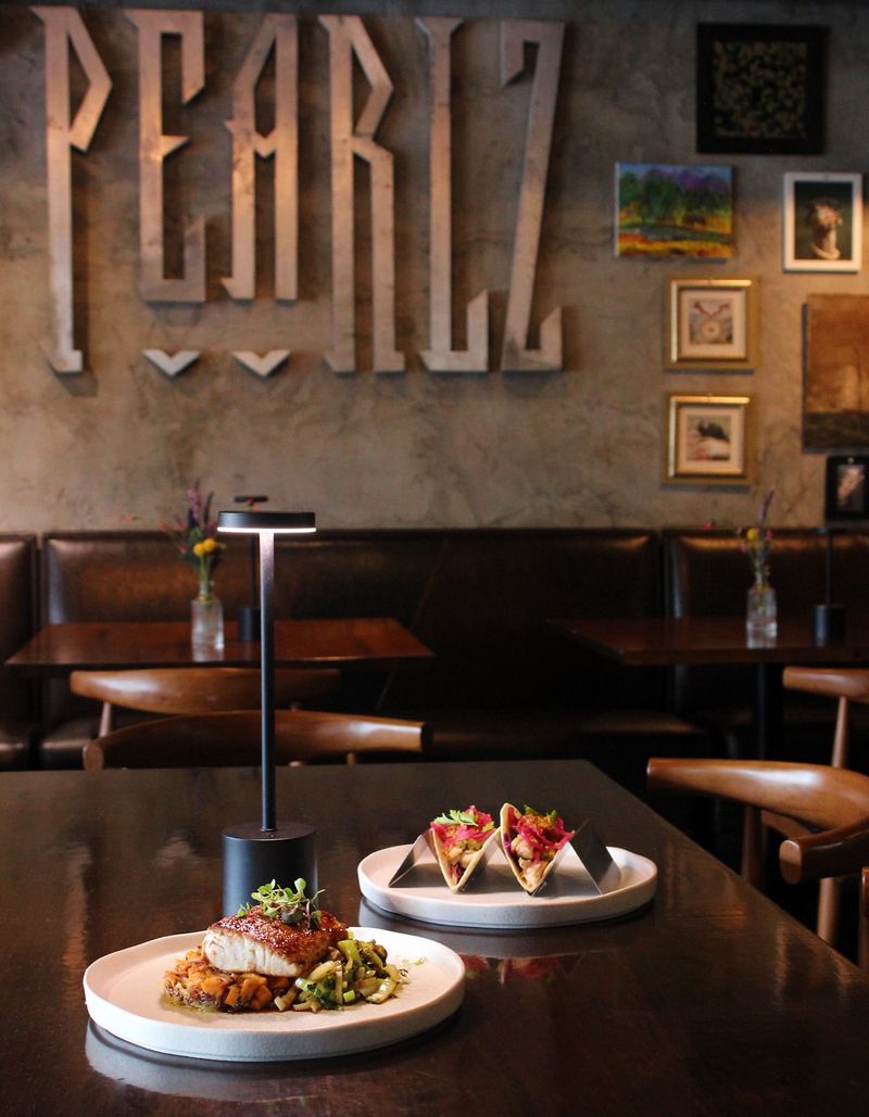 Pearlz Oyster Bar – Charleston, SC