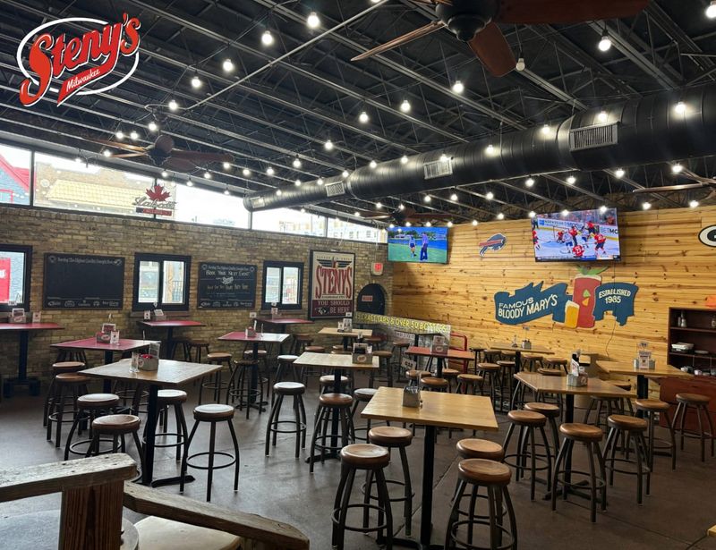 Steny’s Tavern & Grill