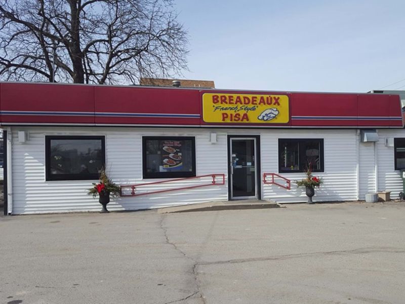 Breadeaux Pizza & Bakery