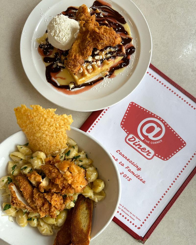 At the Corner Diner – Little Rock
