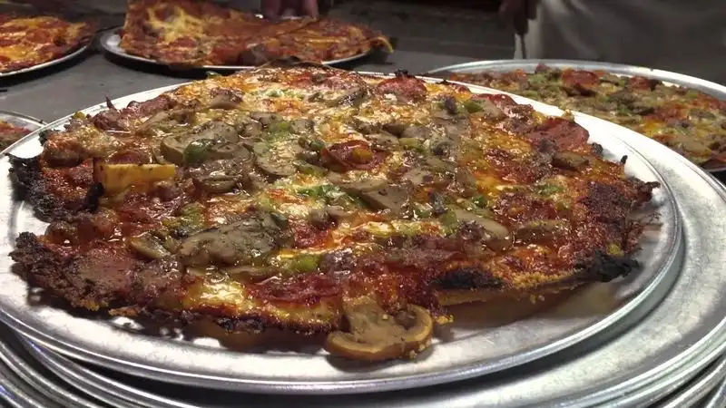 Fricano’s Pizza Tavern